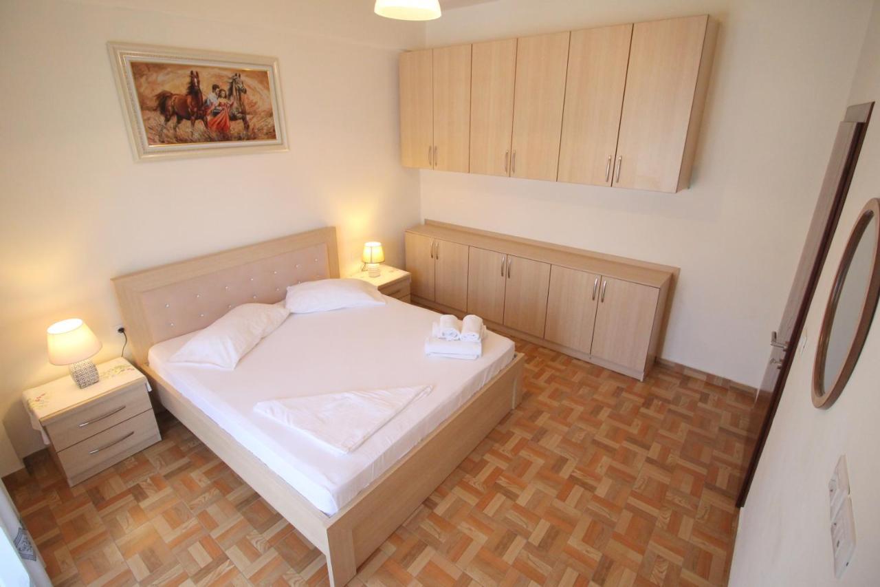 Doka Center Apartments Саранда Экстерьер фото