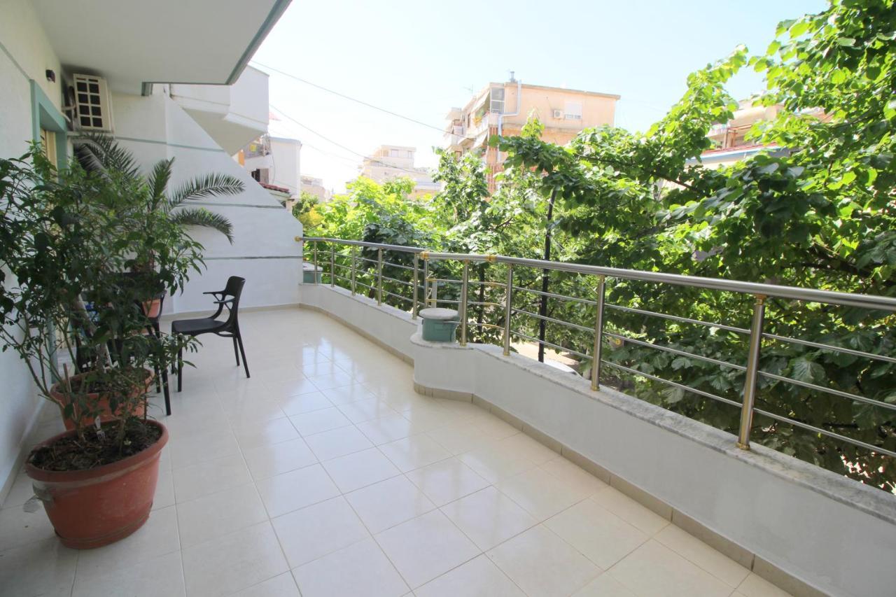 Doka Center Apartments Саранда Экстерьер фото