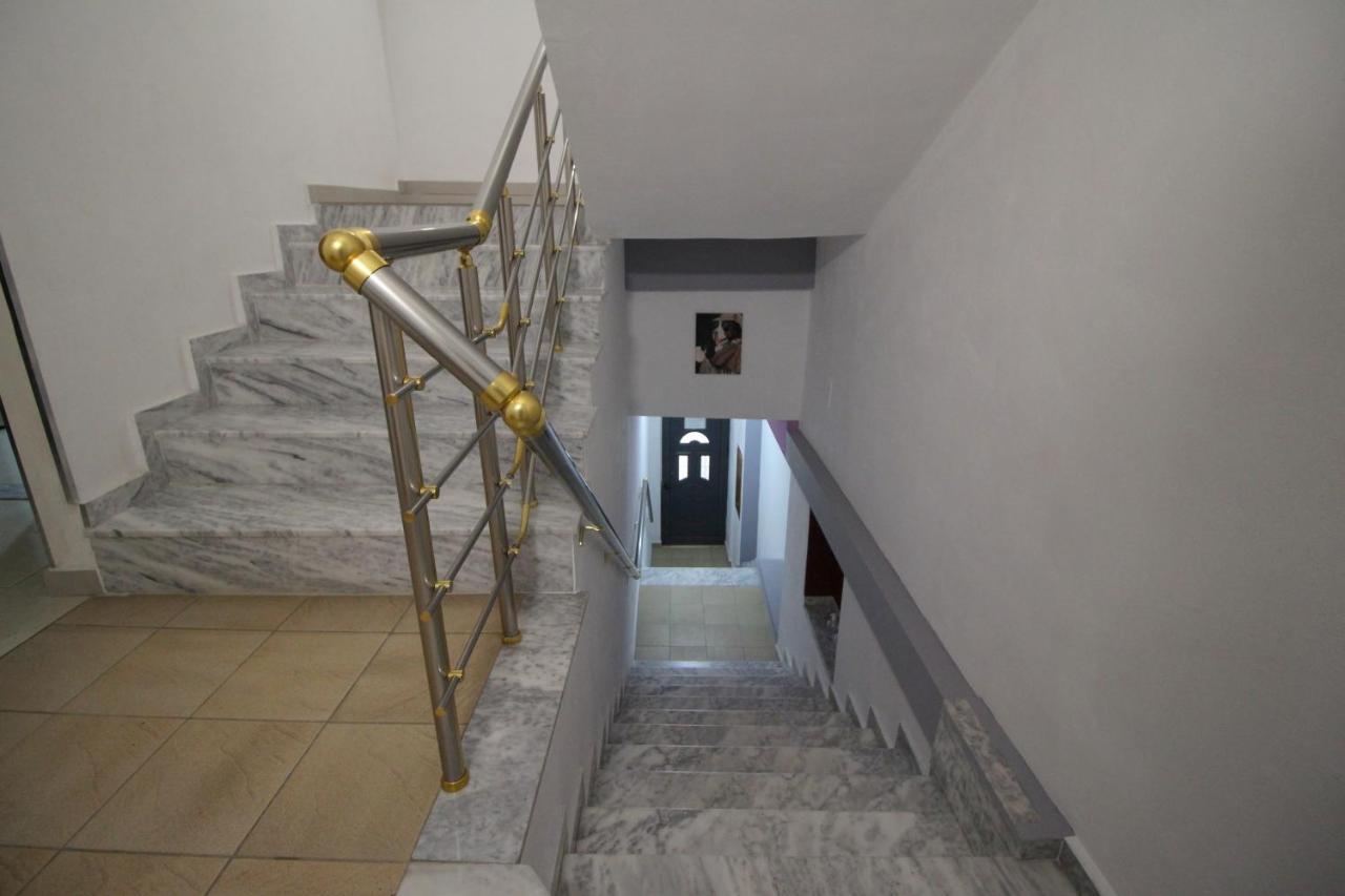 Doka Center Apartments Саранда Экстерьер фото