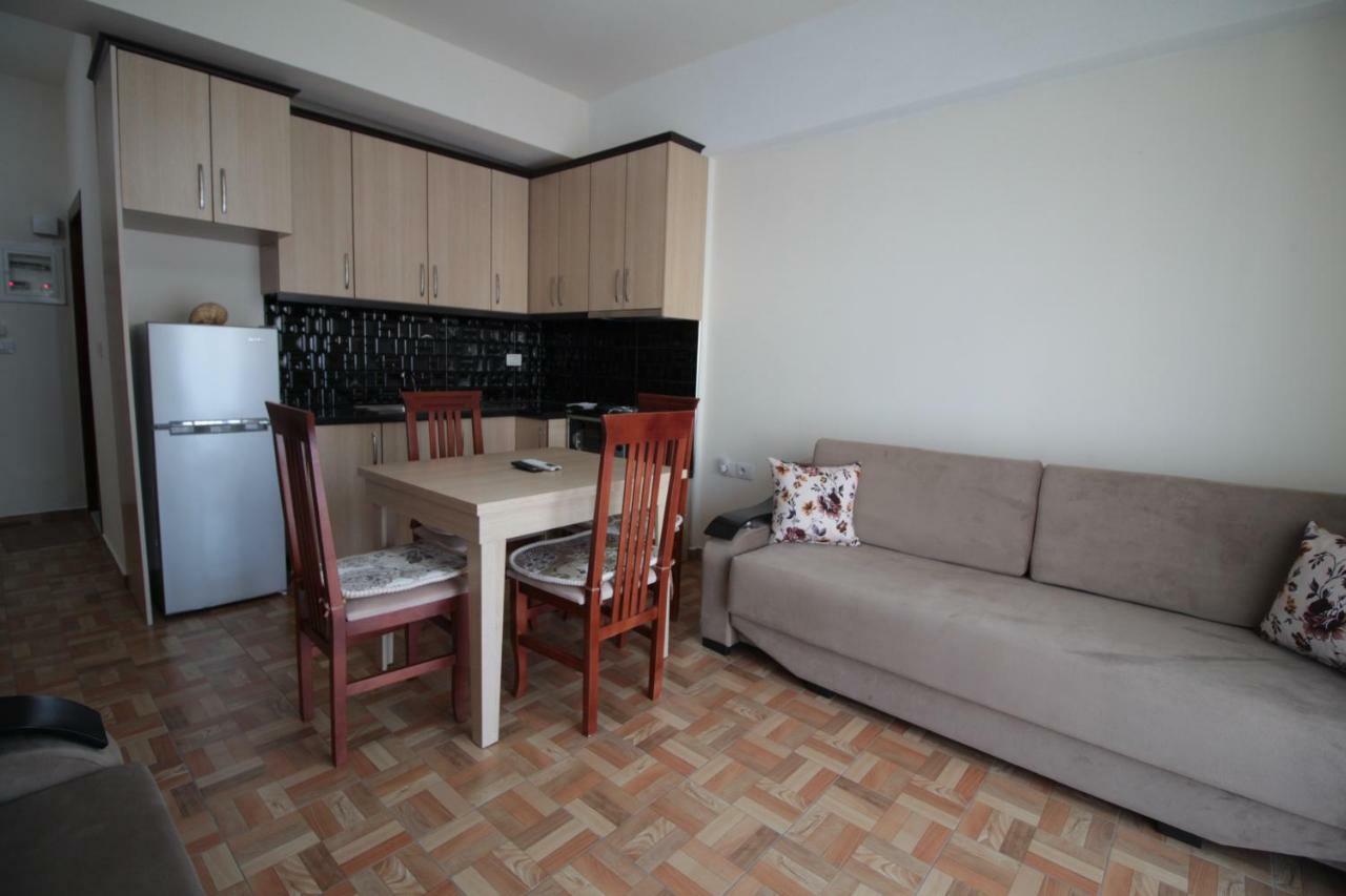 Doka Center Apartments Саранда Экстерьер фото